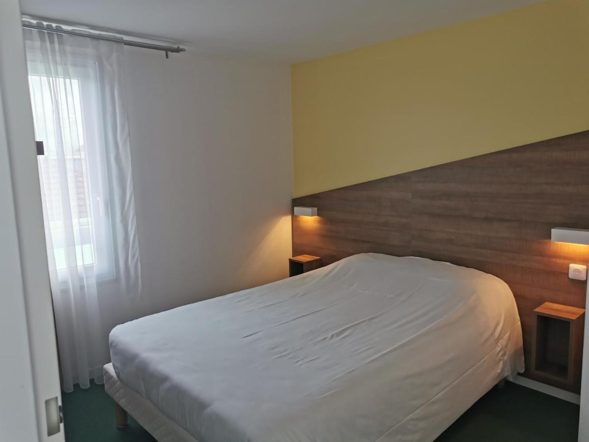 Fasthotel Paris Ouest Bouafle Exterior foto