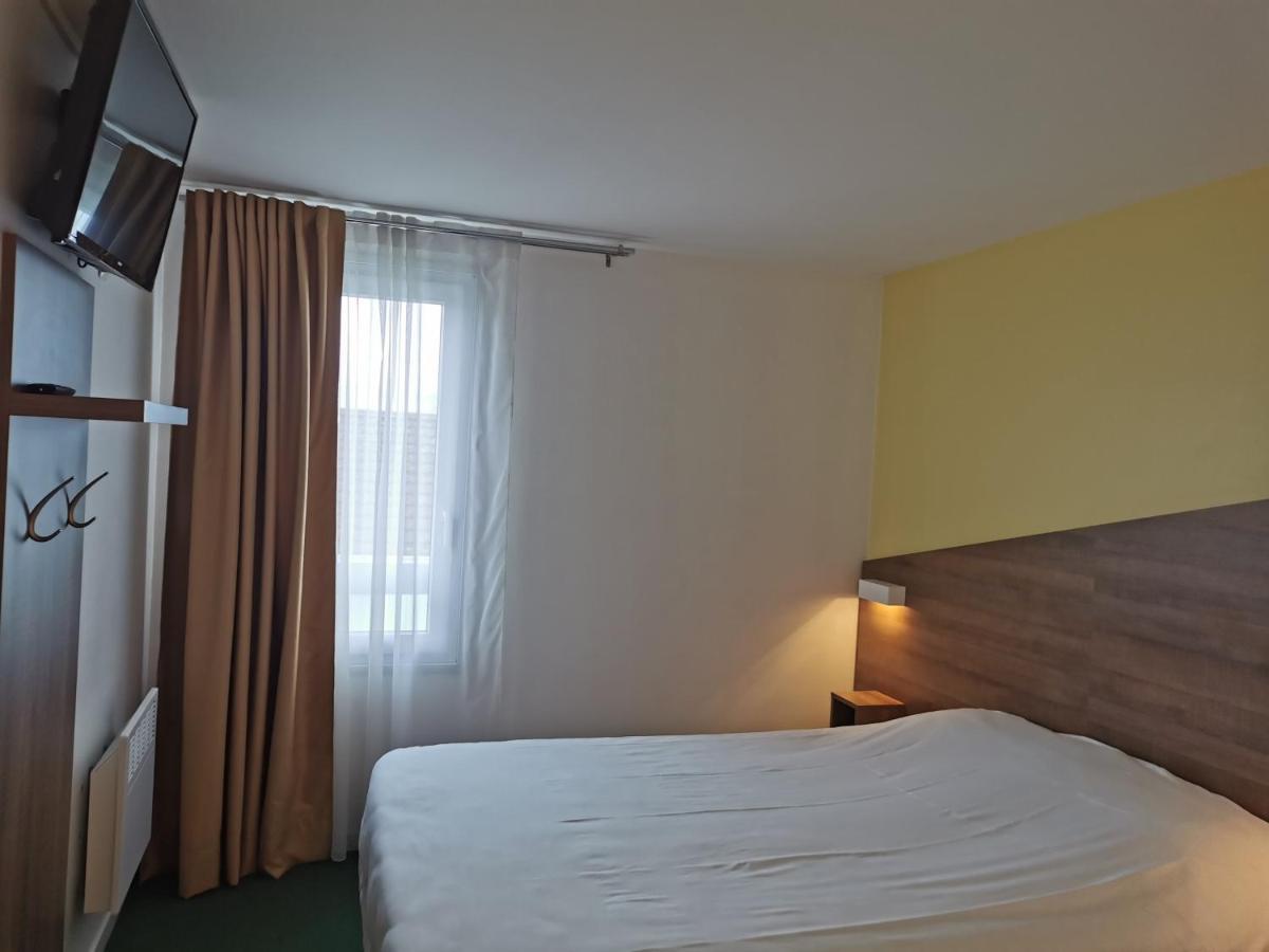 Fasthotel Paris Ouest Bouafle Exterior foto