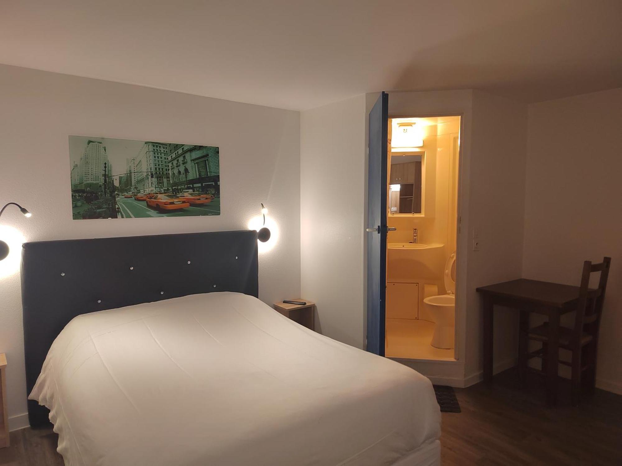 Fasthotel Paris Ouest Bouafle Exterior foto