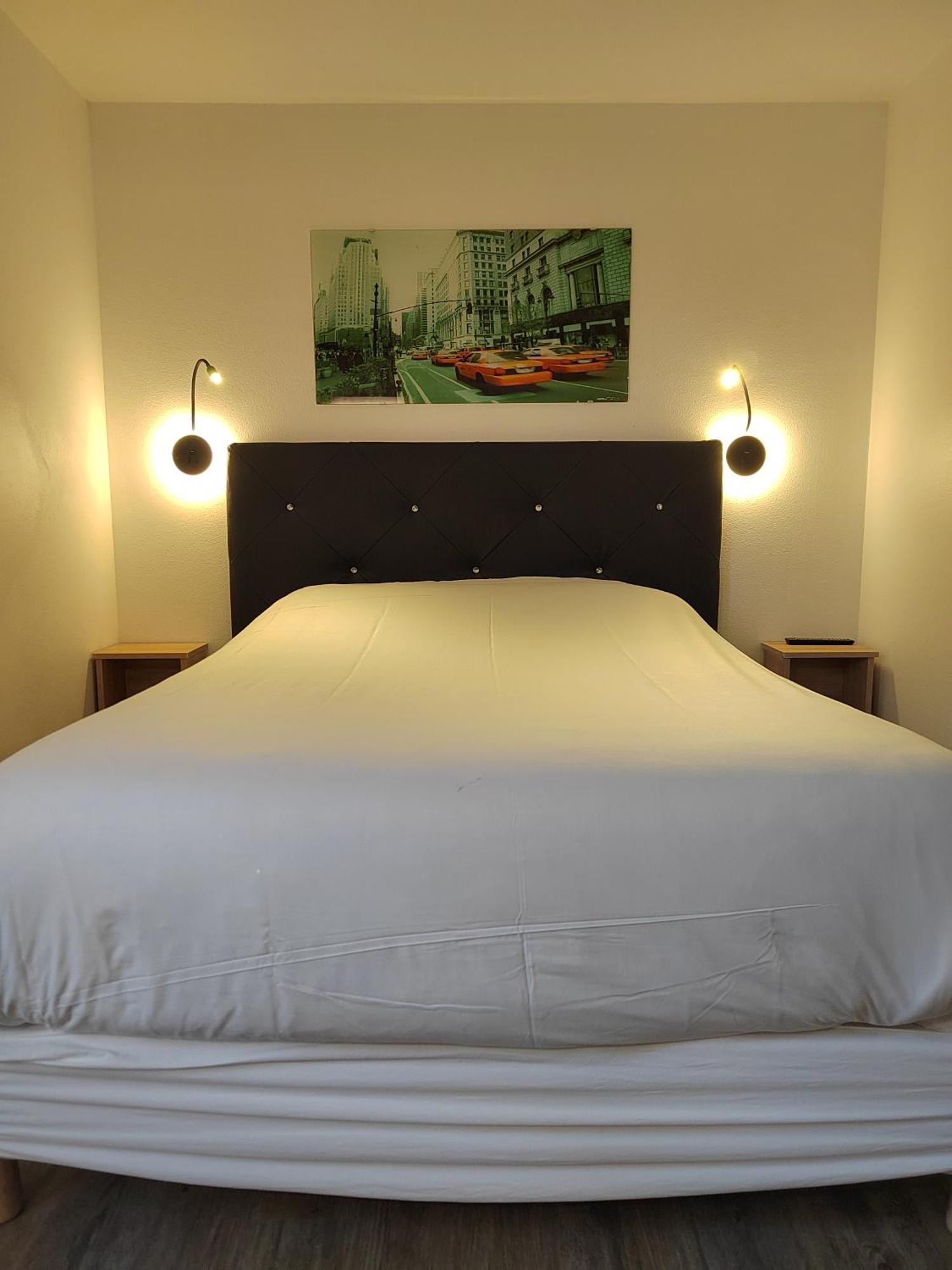 Fasthotel Paris Ouest Bouafle Exterior foto
