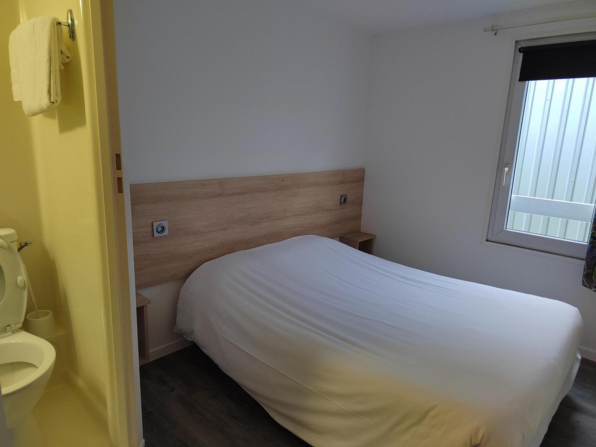 Fasthotel Paris Ouest Bouafle Exterior foto