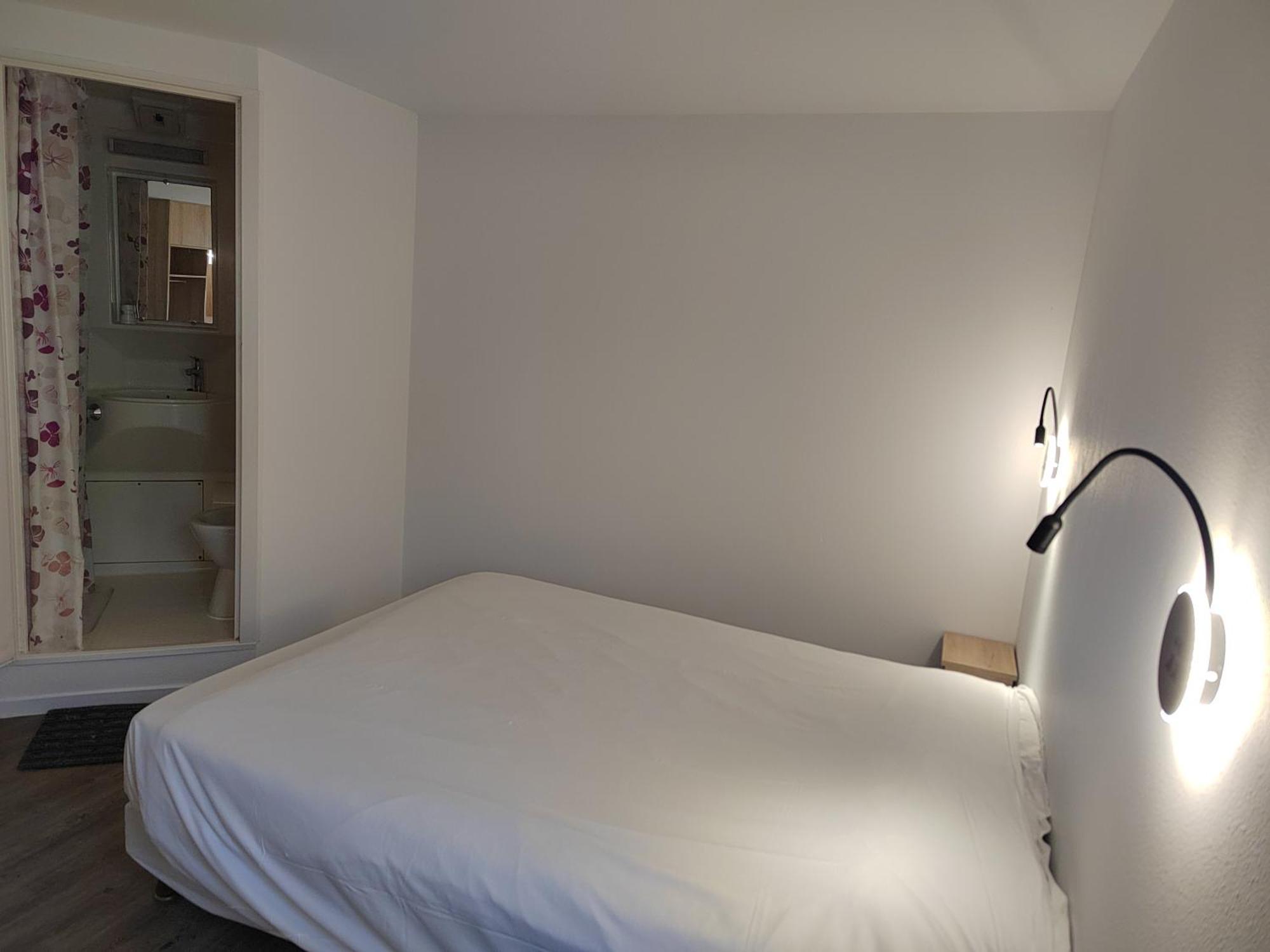 Fasthotel Paris Ouest Bouafle Exterior foto